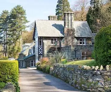 Ravenstone Manor Hotel