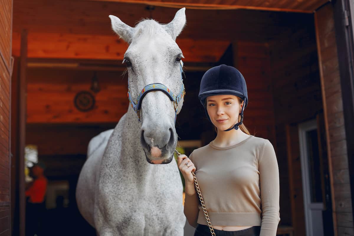 Best Horse Riding Hats Reviewed for 2022 Petz